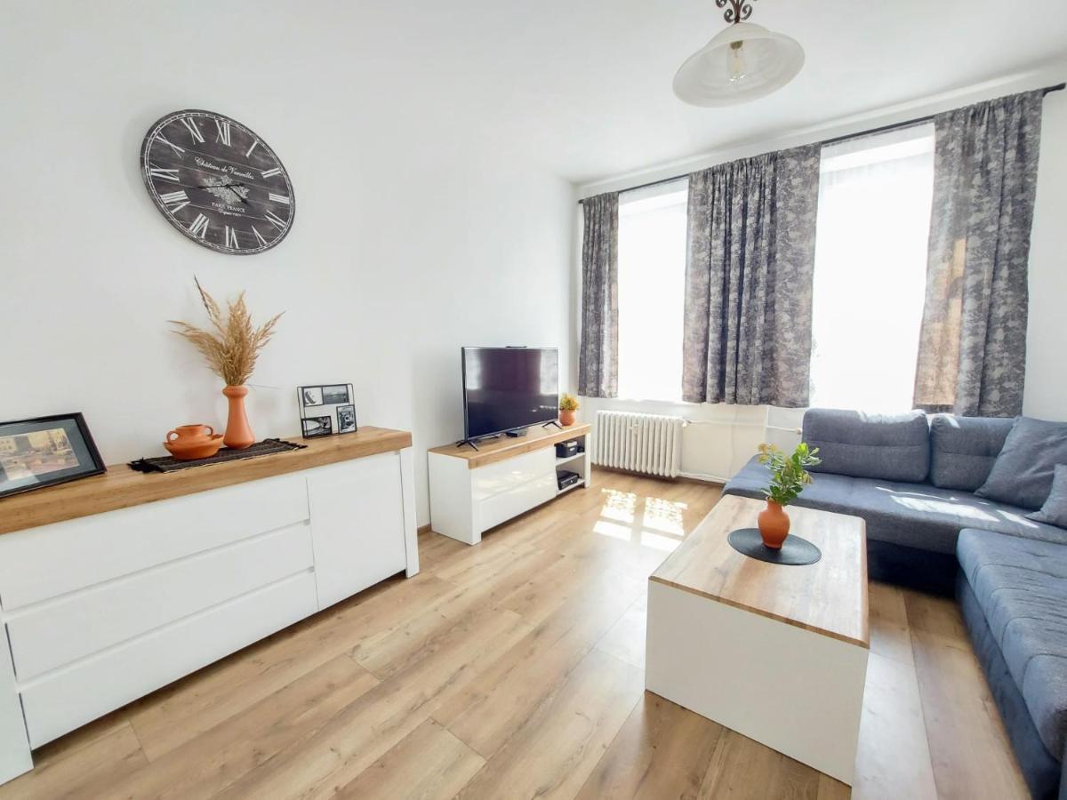 Ferienwohnung Ratusz Na 5 Jelenia Góra Exterior foto