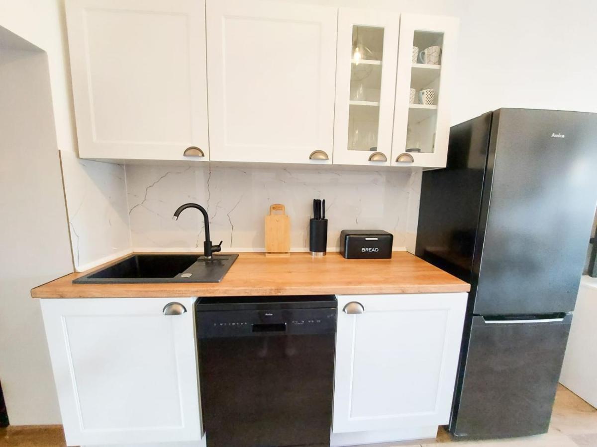 Ferienwohnung Ratusz Na 5 Jelenia Góra Exterior foto